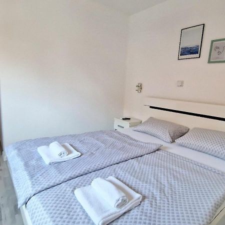 Cozy Room Peny 카를로바츠 외부 사진