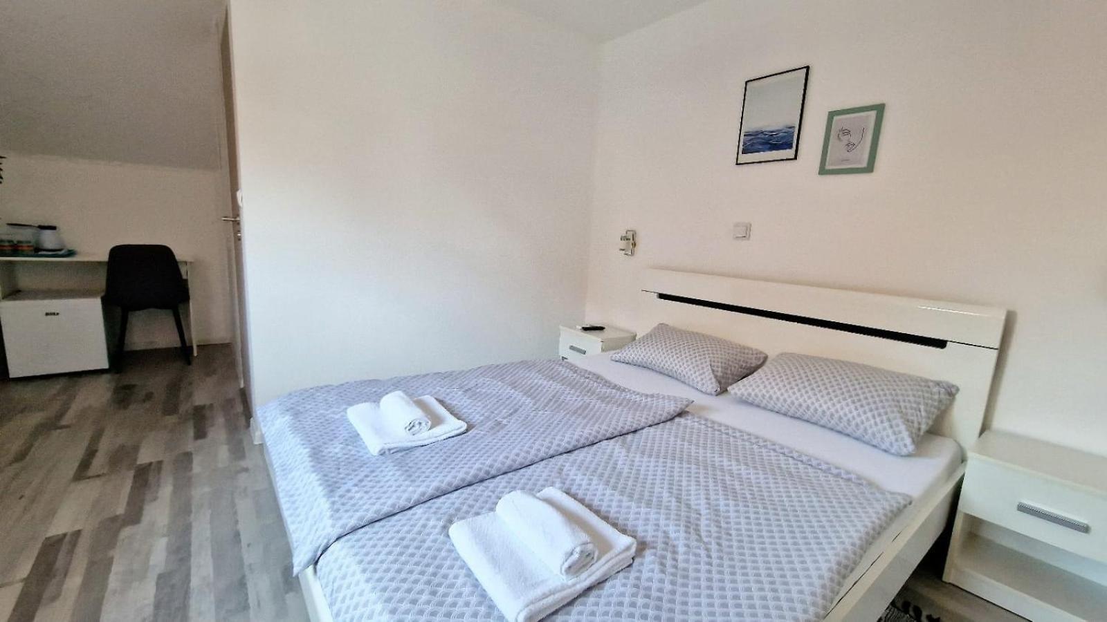Cozy Room Peny 카를로바츠 외부 사진